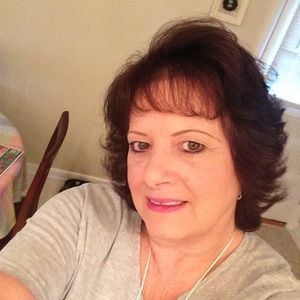 Meet your Posher, Brenda